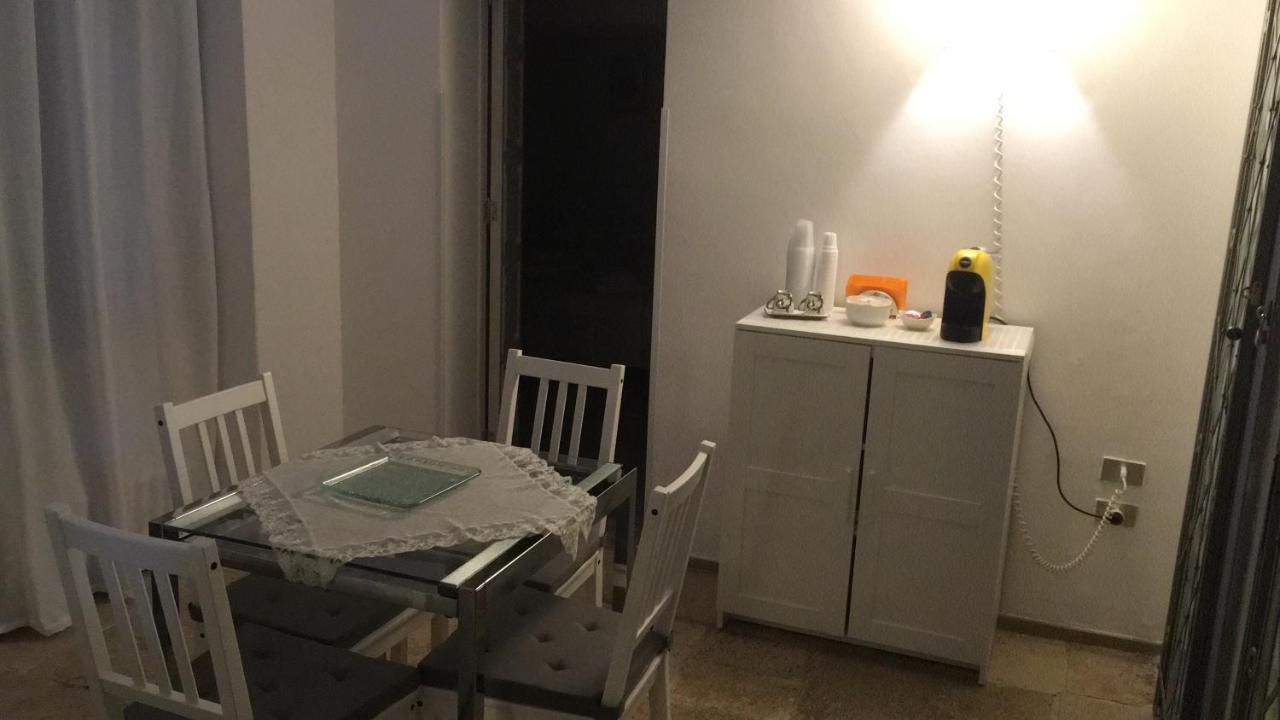 Comfort As Usual Барі Екстер'єр фото